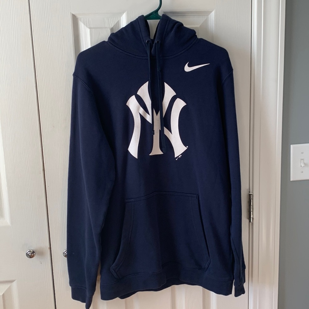NY Nike sweatshirt